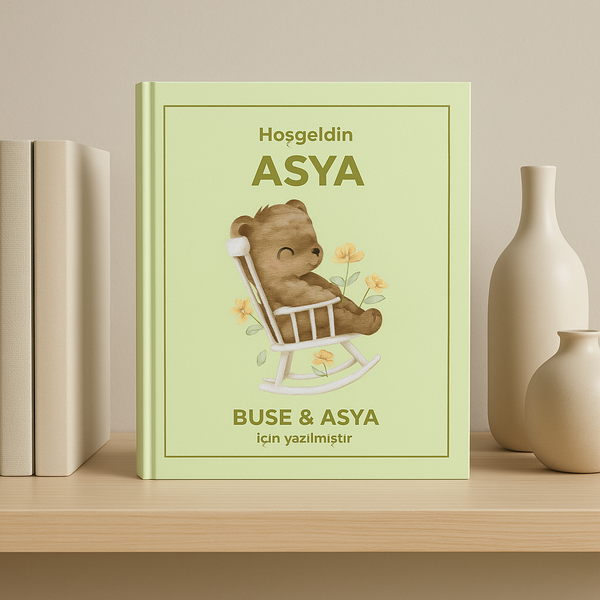 Virara Koleksiyonu – Doğanın huzurunu yansıtan pastel tonlarda kişiye özel bebek anı kitapları.